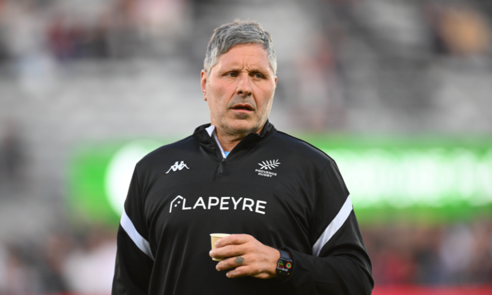 Mauricio Reggiardo, Billy Searle, ia pindah ke sua