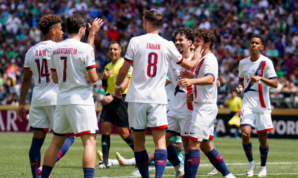 PSG mendominasi Seattle Sounders dan memenuhi syarat untuk tanggal 8