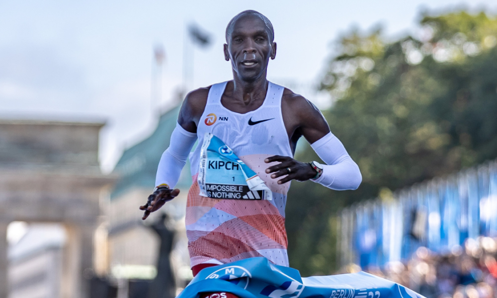 Favorit, Waktu dan Saluran TV