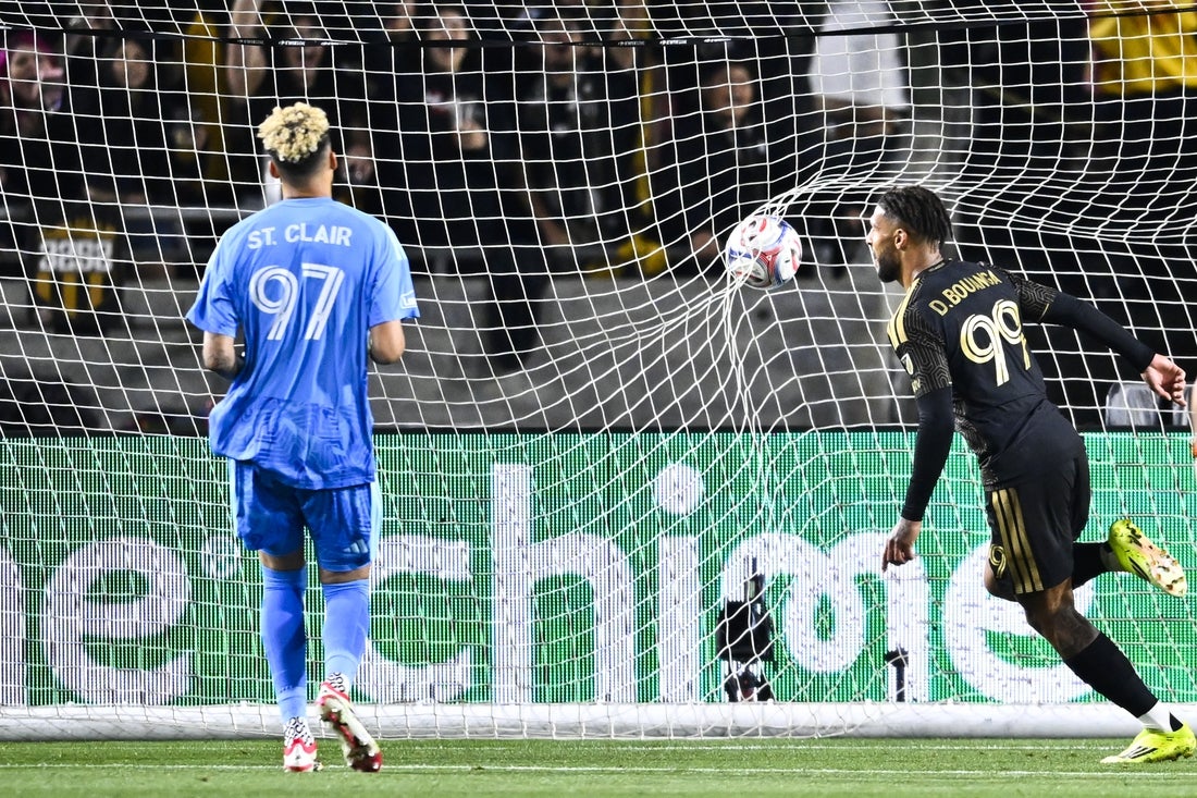 Los Angeles FC yang tampak tajam menghadapi Dynamo yang diperbarui