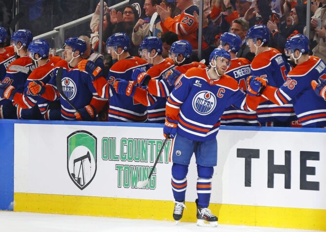 Oilers dapat menyelesaikan pertandingan kandang di babak playoff dengan kemenangan atas Canucks